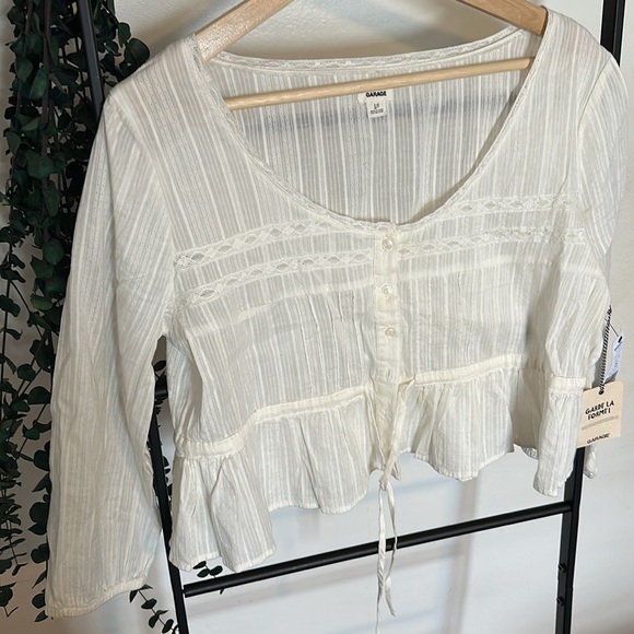 Garage 3/4 sleeve peplum top - Picture 2 of 3